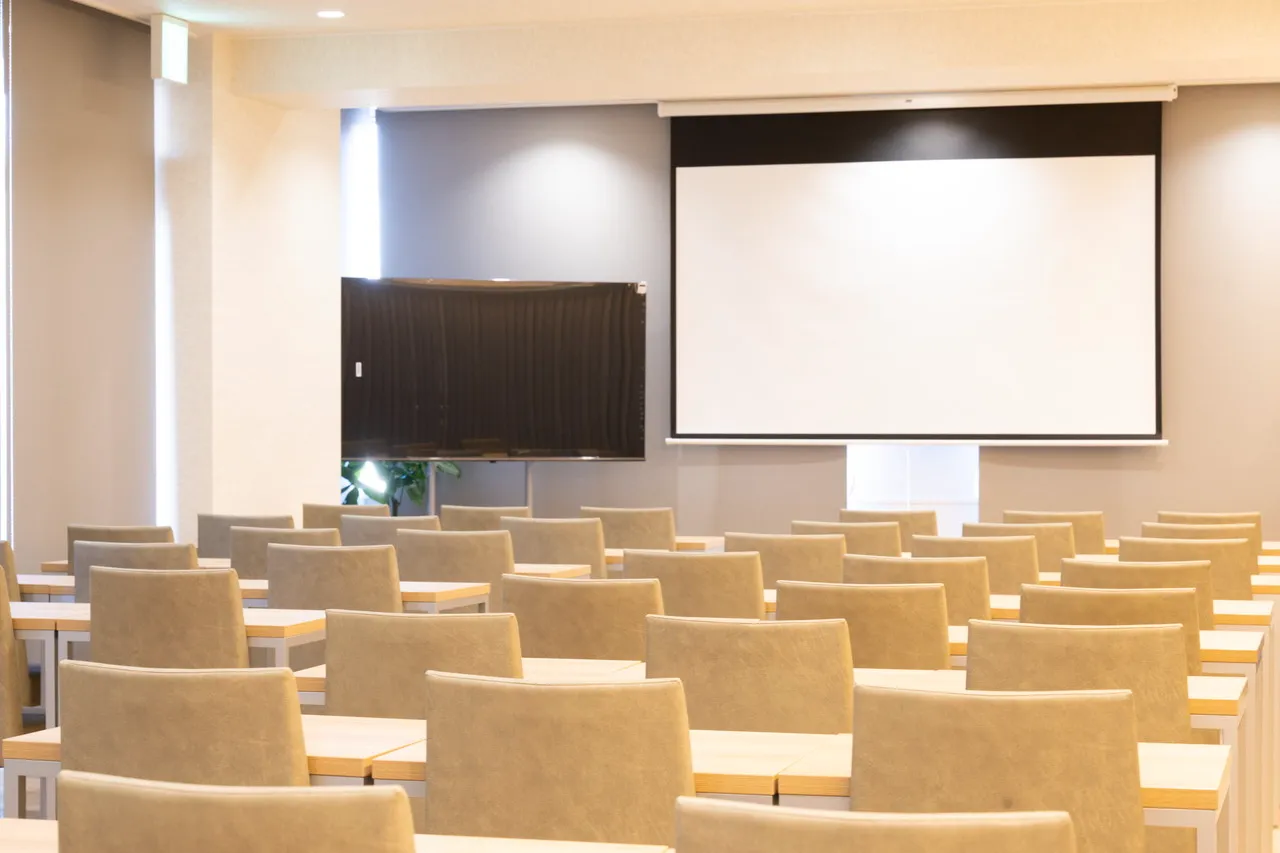 TV会議イメージ